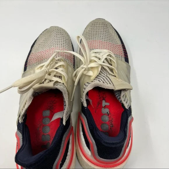 Adidas Ultraboost 19 men size 10
Decode Running Clear Brown / White - Picture 12 of 14